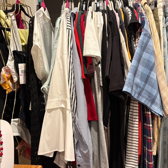 Unlisted Items🦊🦋 - Picture 6 of 6